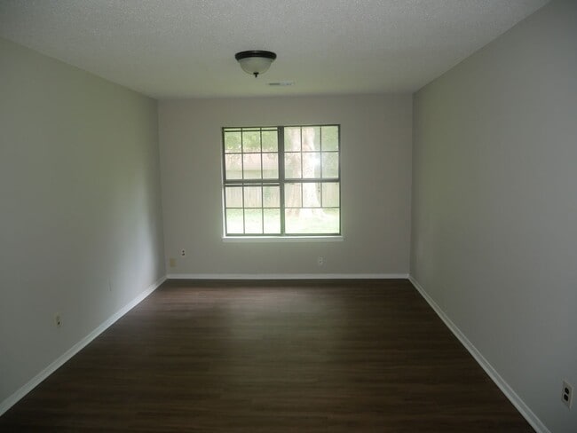 Building Photo - 3670 Buckingham Cove E