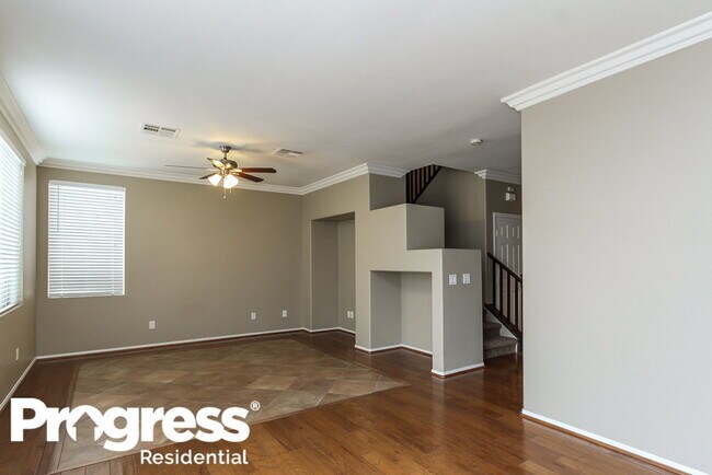 Building Photo - 5528 Grand Rapids St