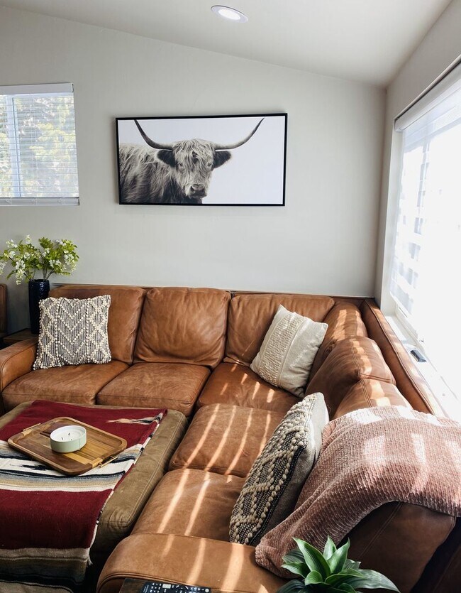 Building Photo - Furnished 3BD, 2BA Breckenridge Home, Walk...