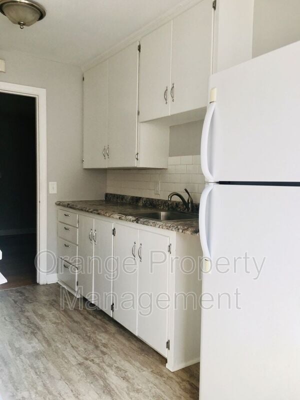 Building Photo - 824 N 46th St