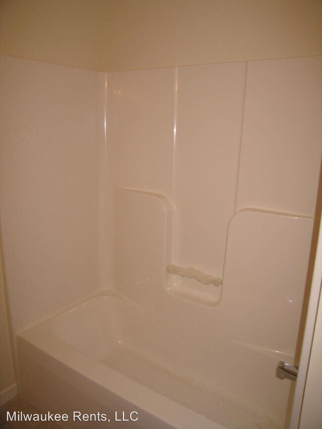 Foto del edificio - 3875 S Clement Ave