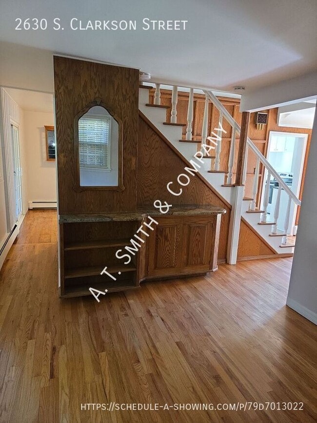 Building Photo - 2630 S Clarkson St