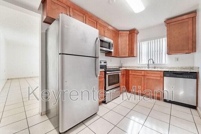 Foto del edificio - 7727 sw 86 St