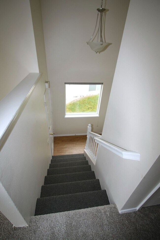 Foto del edificio - 4 Bedroom Eagle River Home!