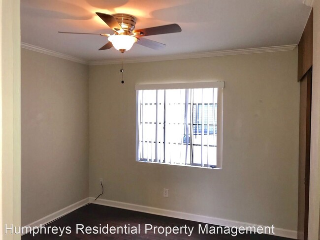 Foto del edificio - 3151-3169 North Park Way