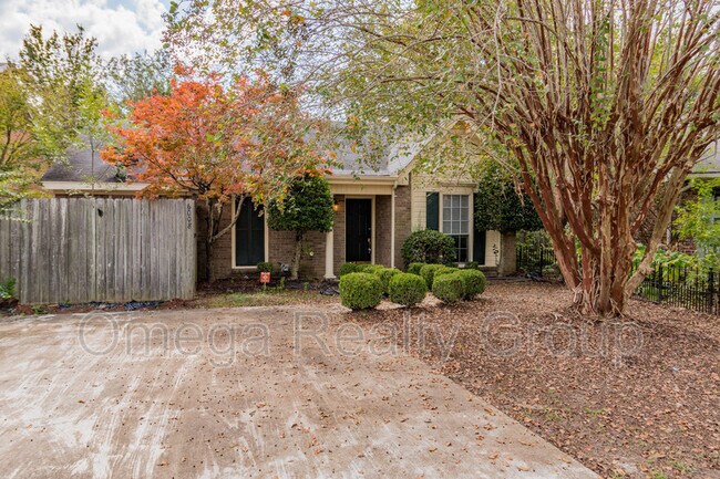Building Photo - 6008 Bolingbrook Dr