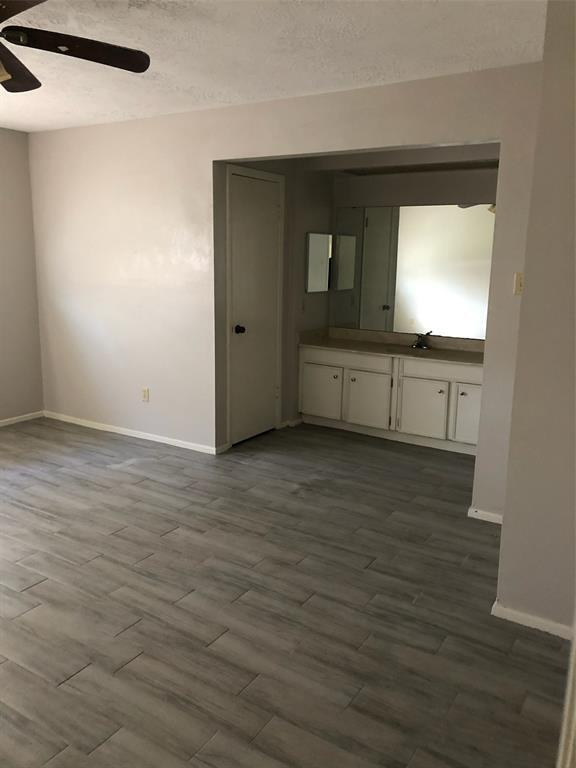 Foto del edificio - 4514 Fitzwater Dr