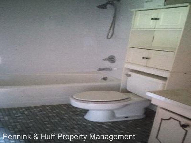 Building Photo - 5102 Flat Rock Dr