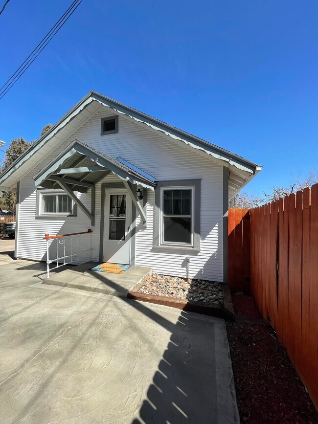 15 1/212 Wolfe Ave, Colorado Springs, CO 80906 House Rental in