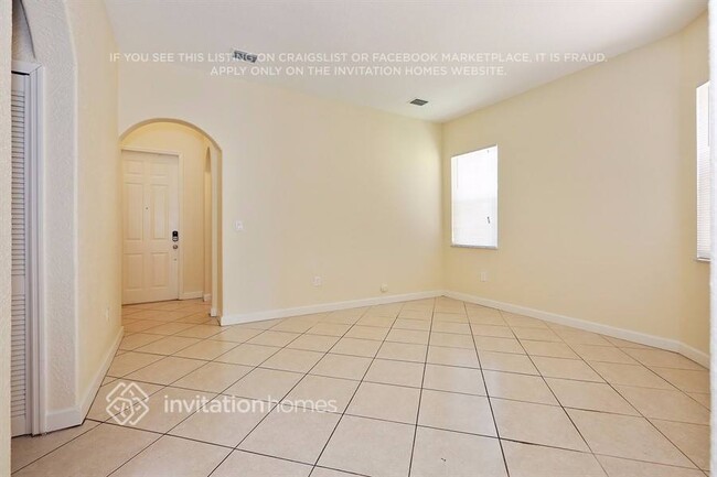 Foto del edificio - 18273 NW 89th Ave