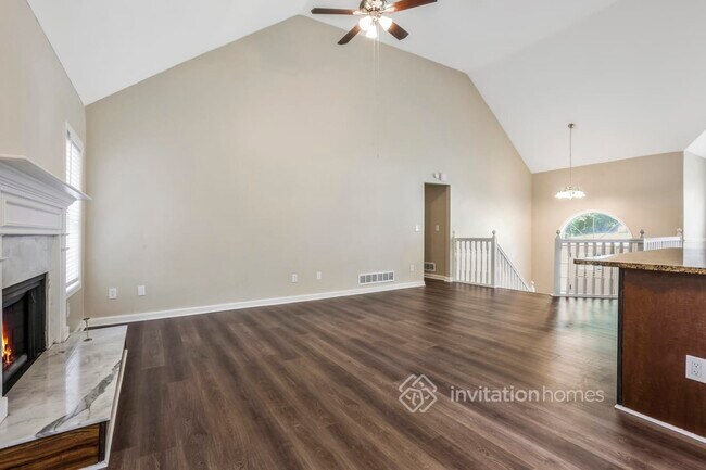 Building Photo - 2609 Windage Dr SW