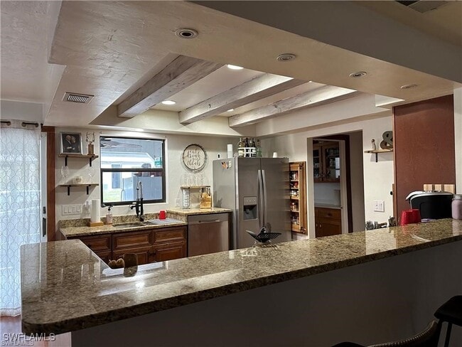 Foto del edificio - 545 9th St NW