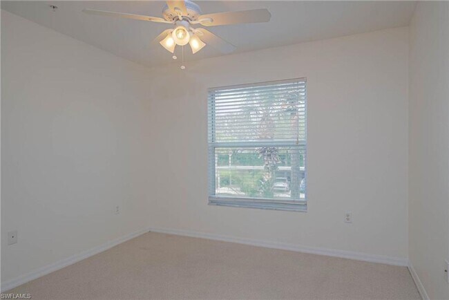 Foto del edificio - Stunning Lakeview Condo for Rent in Bella ...