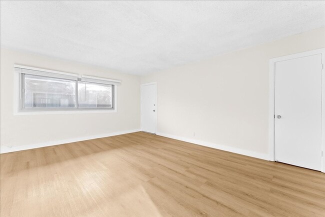 Photo - 3116 W 99th St Apartment