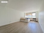 Primary Photo - 50 Bayard St