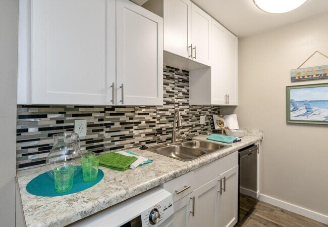 Foto del edificio - The Boardwalk at Westlake Apartments and Townhomes