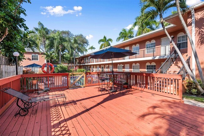 Foto del edificio - 1405 Miami Rd