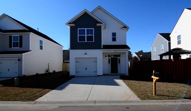 Building Photo - 910 Dawsons Park Wy