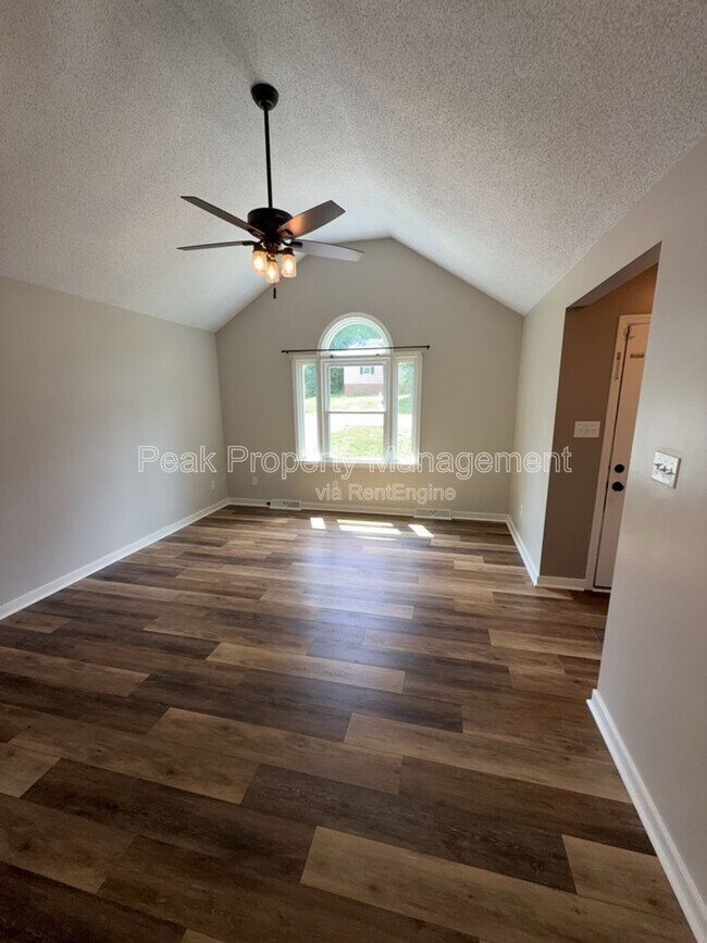 Foto del edificio - 11548 New Forest Trail