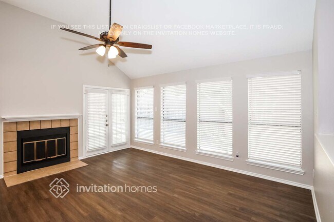 Foto del edificio - 948 Sylvan Creek Dr