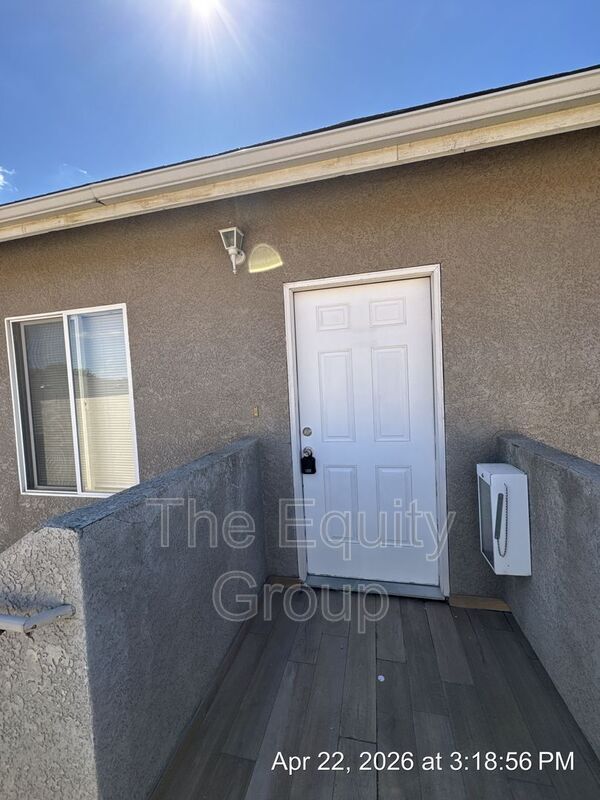 Foto del edificio - 2932 S Sallee St