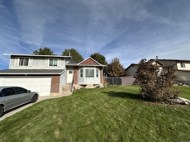 Building Photo - 3770 W 5800 S