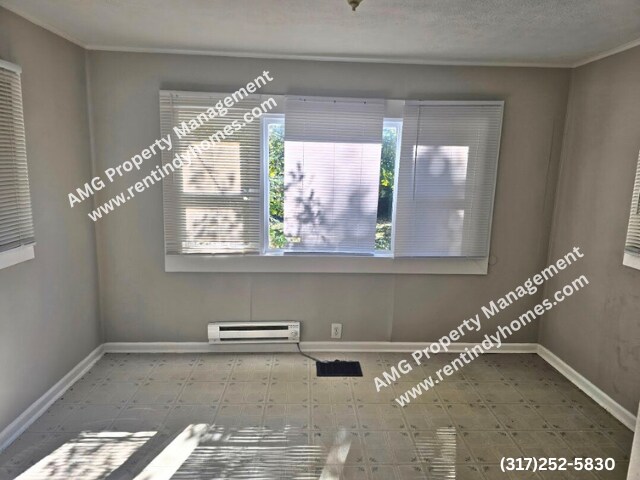 Foto del edificio - 4517 E 16th St