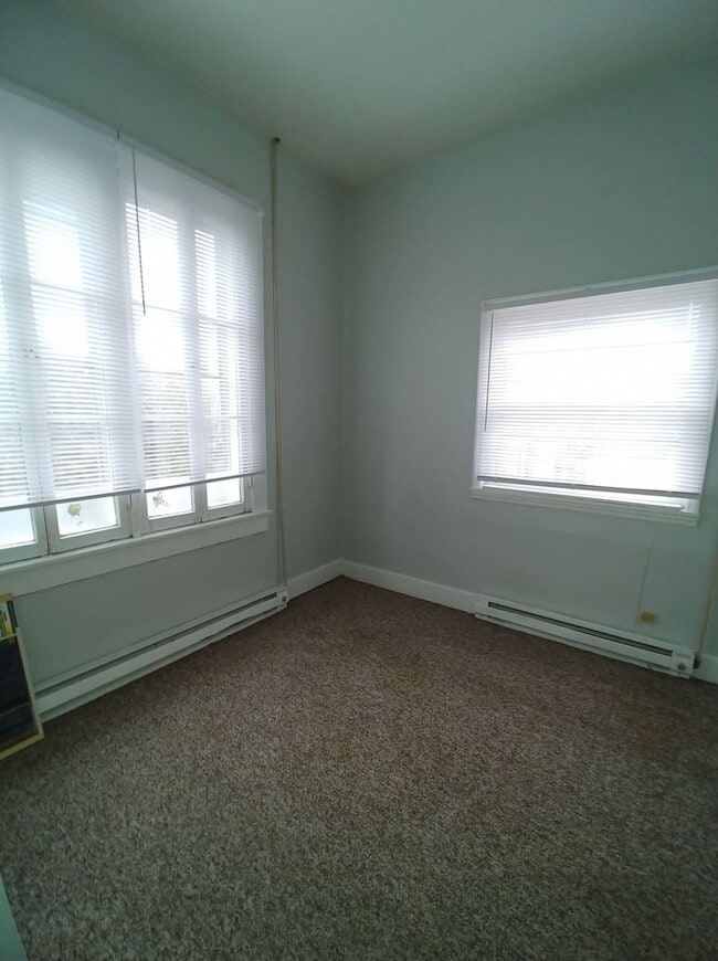 Foto del edificio - 911 N 9th St Rd