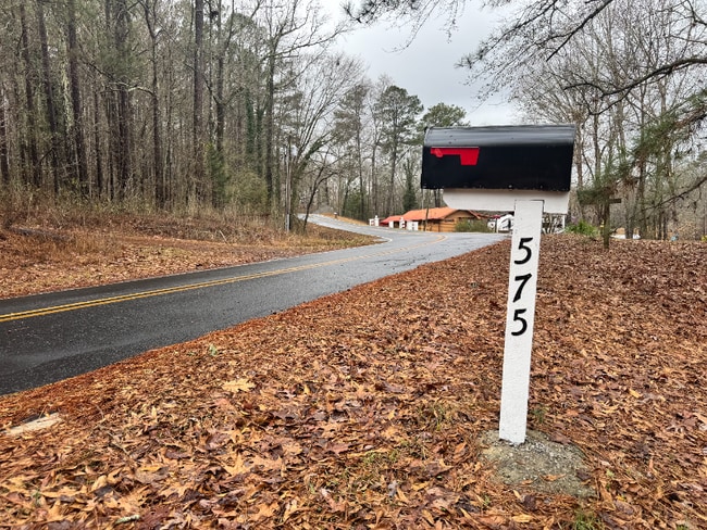 Foto del edificio - 575 Greenwood Lake Dr