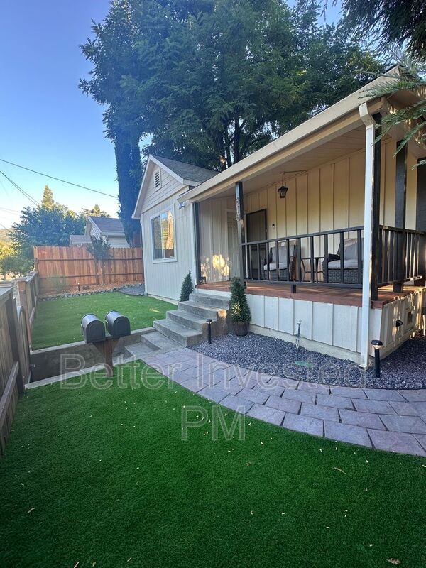 Foto principal - 618 Walnut Ave