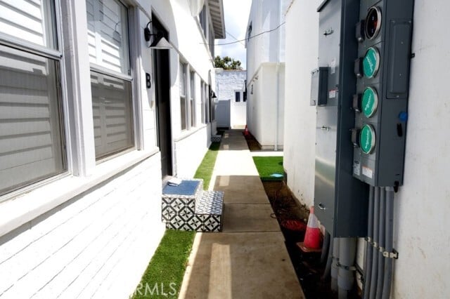 Building Photo - 728 Euclid St