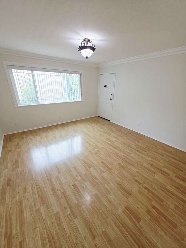 Foto del edificio - 319 Concord St