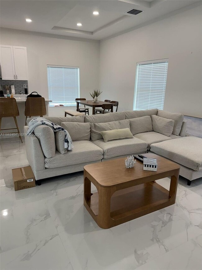 Building Photo - 63 Coxswain Cir