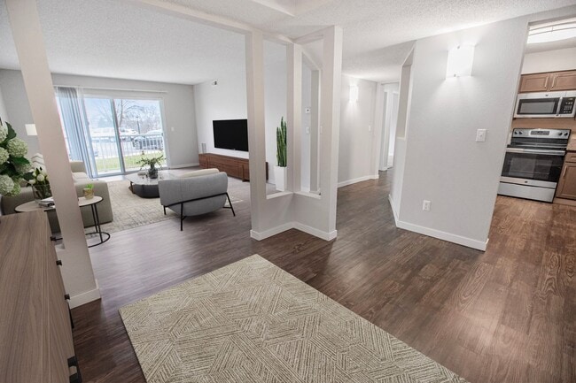 Foto del interior - Bristol Village Apartments