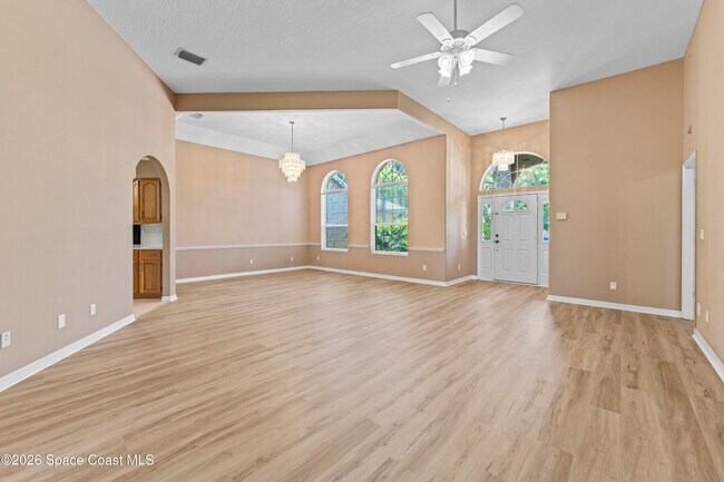 Foto del edificio - 7922 Timberlake Dr
