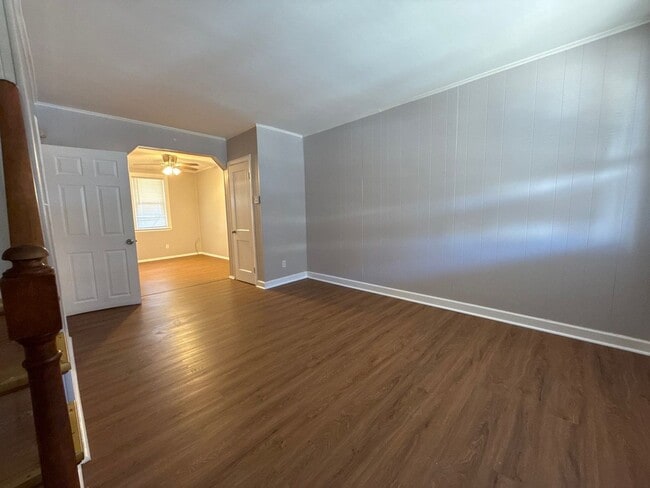 Building Photo - Two Bedroom House In Baltimore City