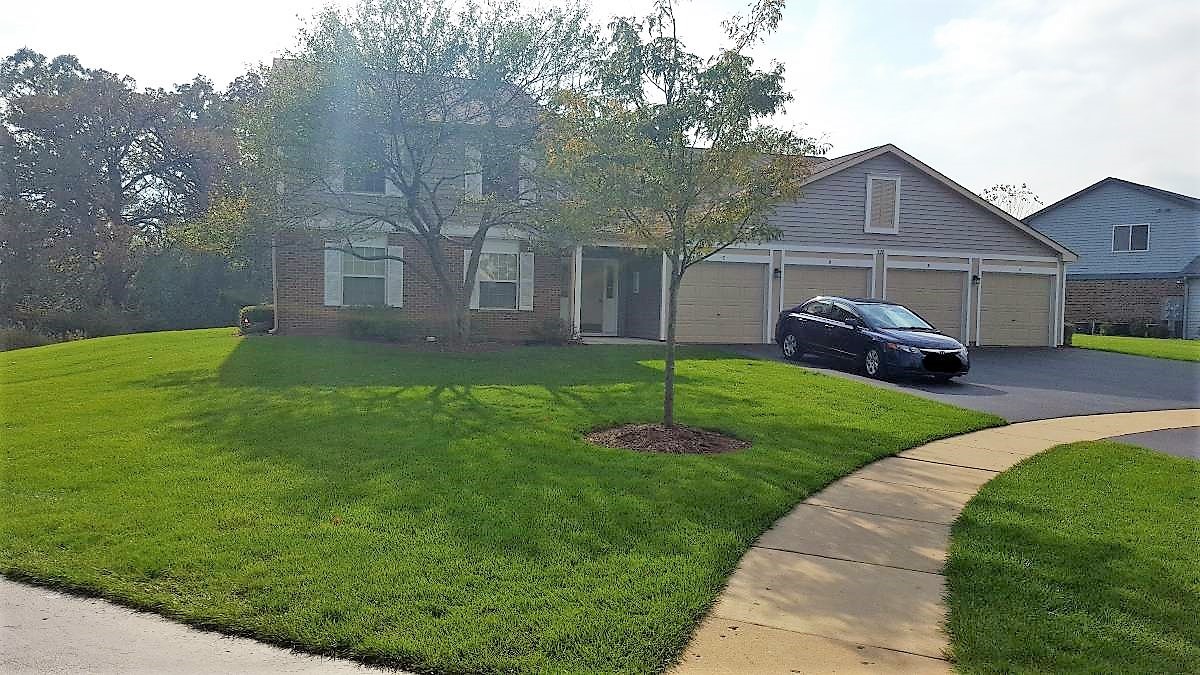 Foto principal - 320 Crestview Dr