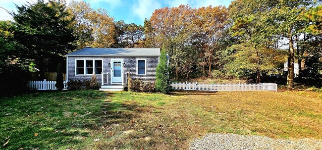 Building Photo - 93 Ploughed Neck Rd