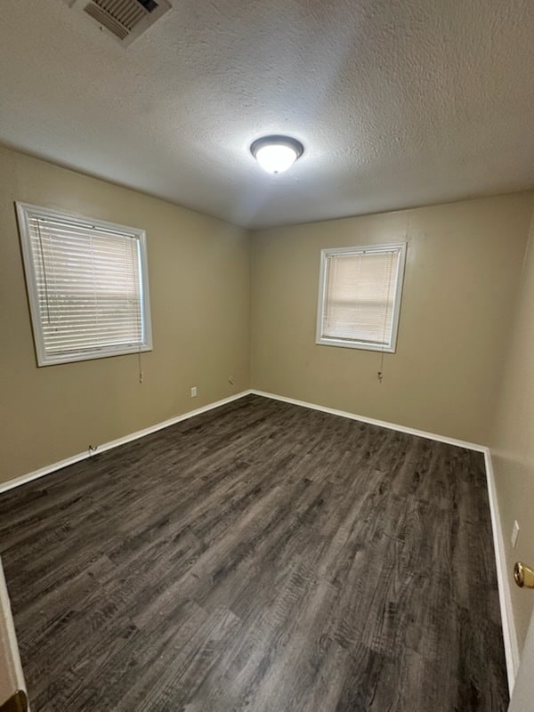 Building Photo - 218 Frieda Ln