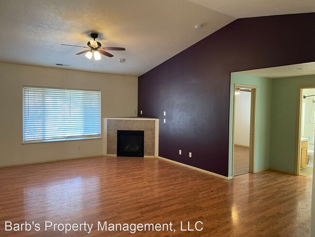 Building Photo - 3 br, 2 bath House - 2198 Janna Court