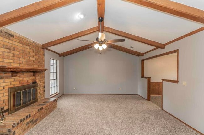 Foto del edificio - Canyon School District !!! 3 bedrooms 2 baths 2 car garage & storage shed