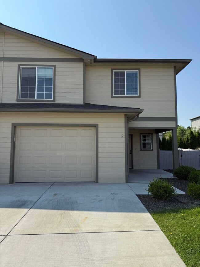 Foto del edificio - 7417 Saddlebrook Lp