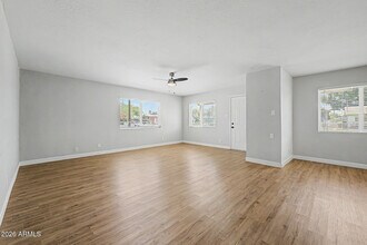 Building Photo - 5938 W Ocotillo Rd