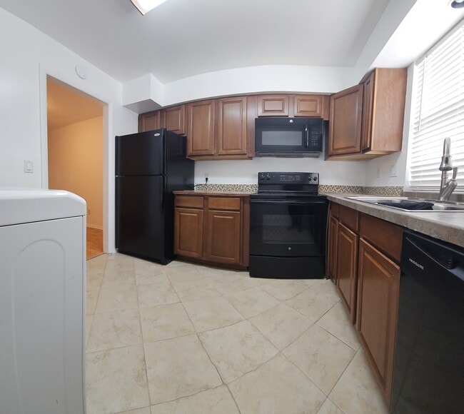Building Photo - 7529 Abonado Rd