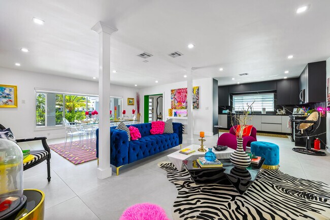 Foto del edificio - 1627 Seabreeze Blvd