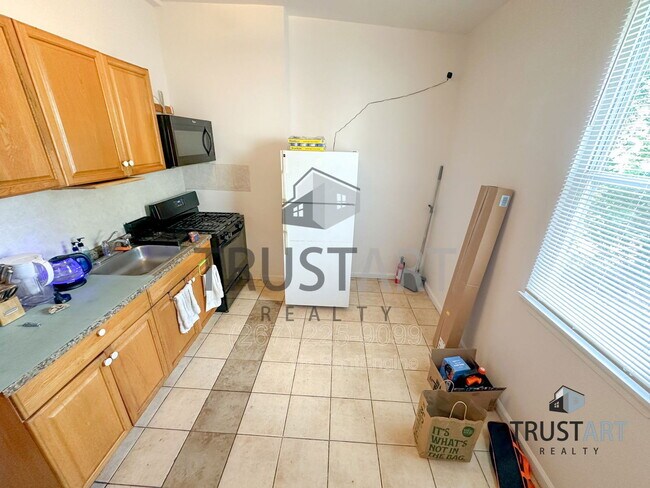 Photo - 2254 N Park Ave House