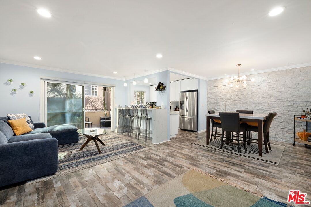 Foto principal - 1734 N Fuller Ave