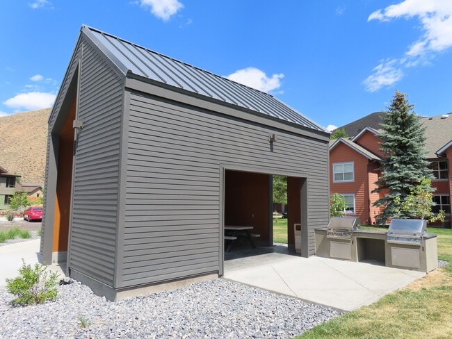 Building Photo - Lido Apartment Homes @ Hailey, ID
