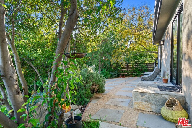 Foto del edificio - 20784 Medley Ln