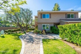 Building Photo - 3801 Mainsail Cir
